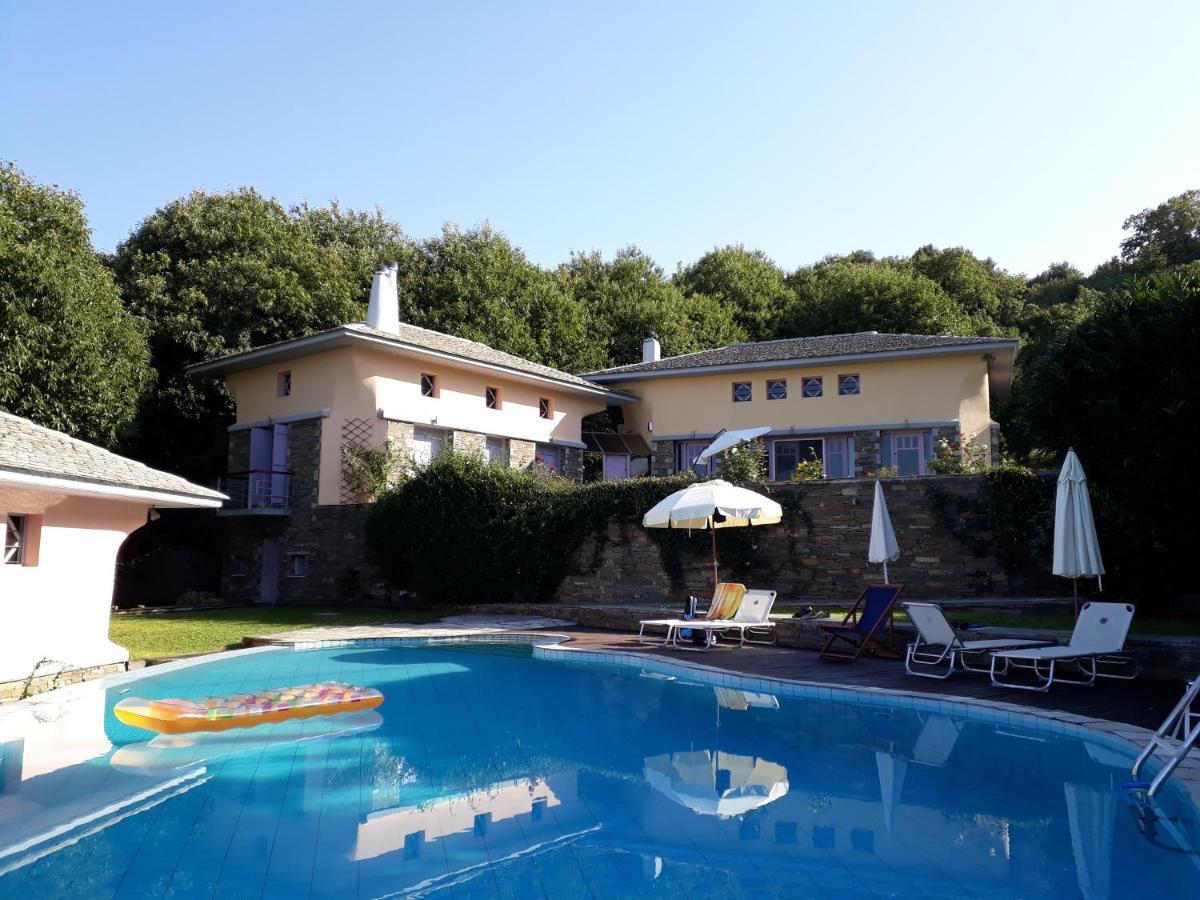 Villa Tsagkarada Country Estate With Pool Esterno foto